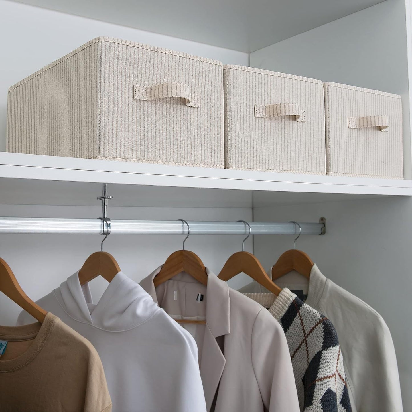 3 boîtes avec poignées pratiques